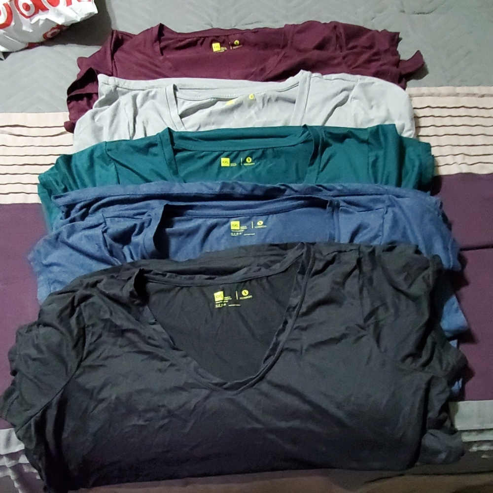 Xersion Exercise Shirt Women